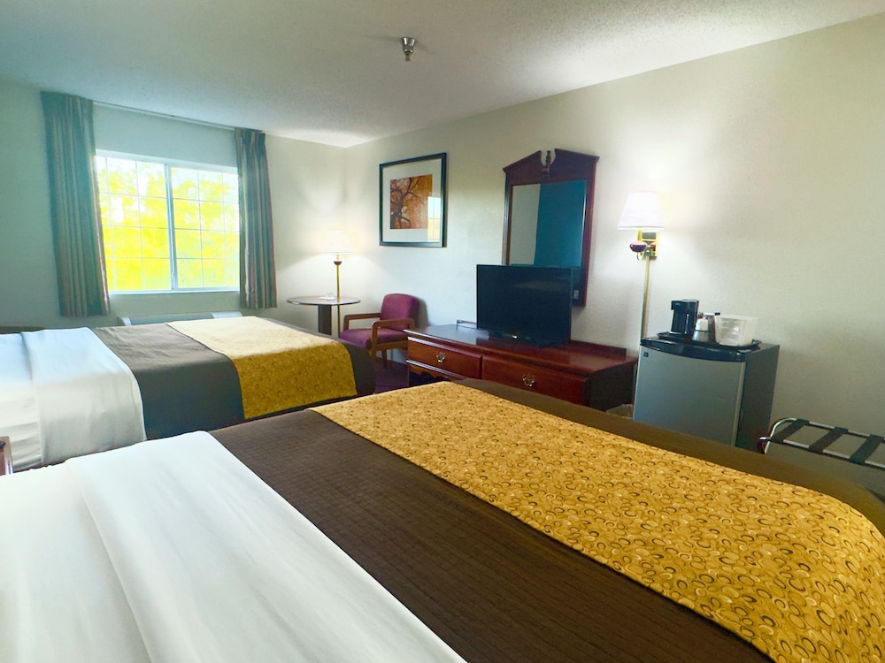 Scenic Hills Inn 22/55