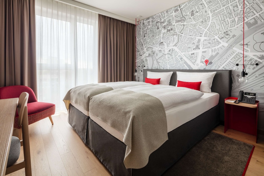 INTERCITYHOTEL BRAUNSCHWEIG 9/33