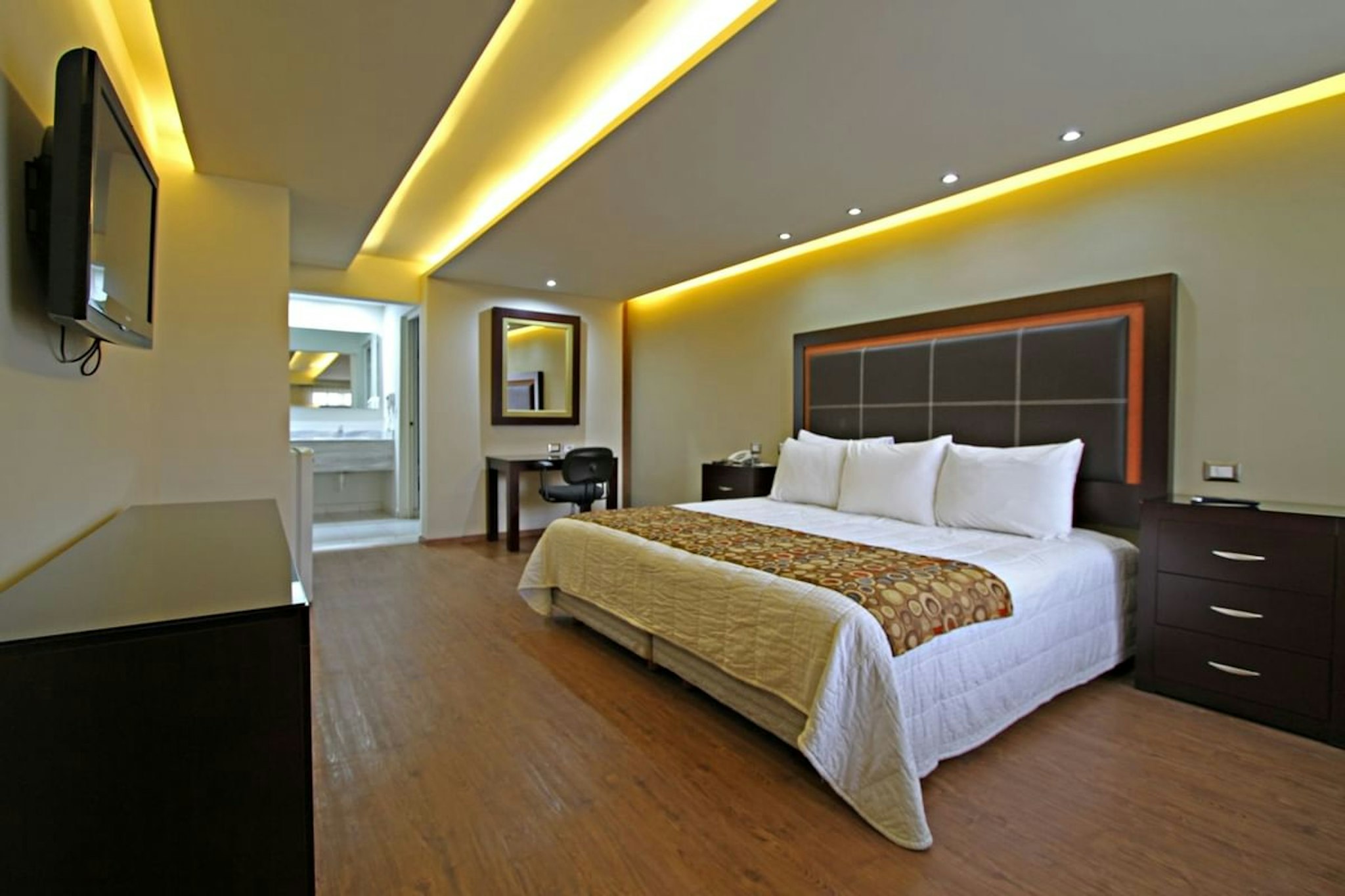 Quinta Dorada Hotel and Suites 10/34