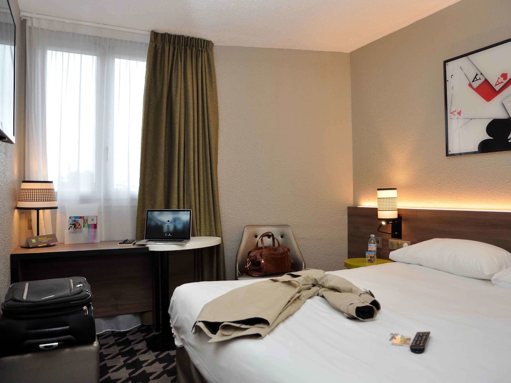 Ibis Styles Rouen Nord Barentin (Ex Ibis) 31/74