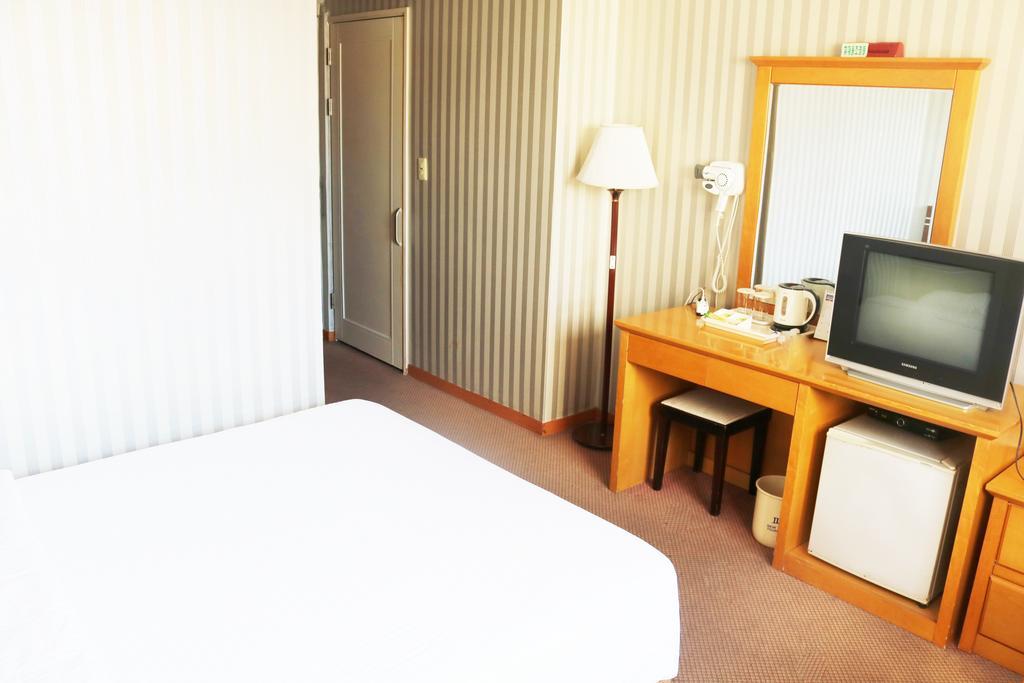 Prime Tourist Hotel 19/56
