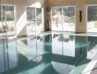 Howard Johnson By Wyndham Resort Pilar 2/4