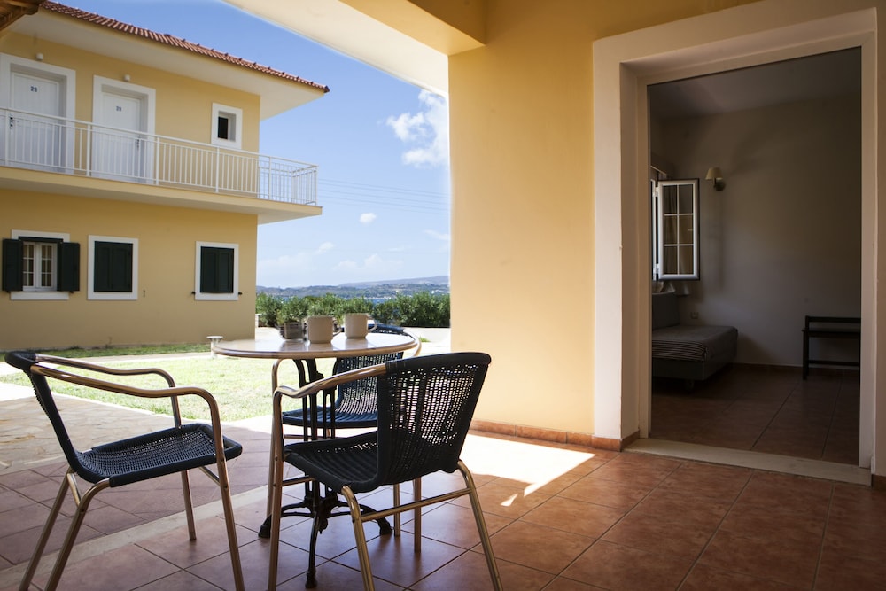 Lassi Hotel in KEFALONIA