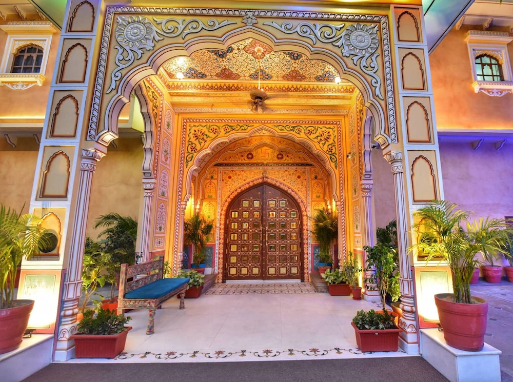 Neemrana S Hill Fort Kesroli 5/47