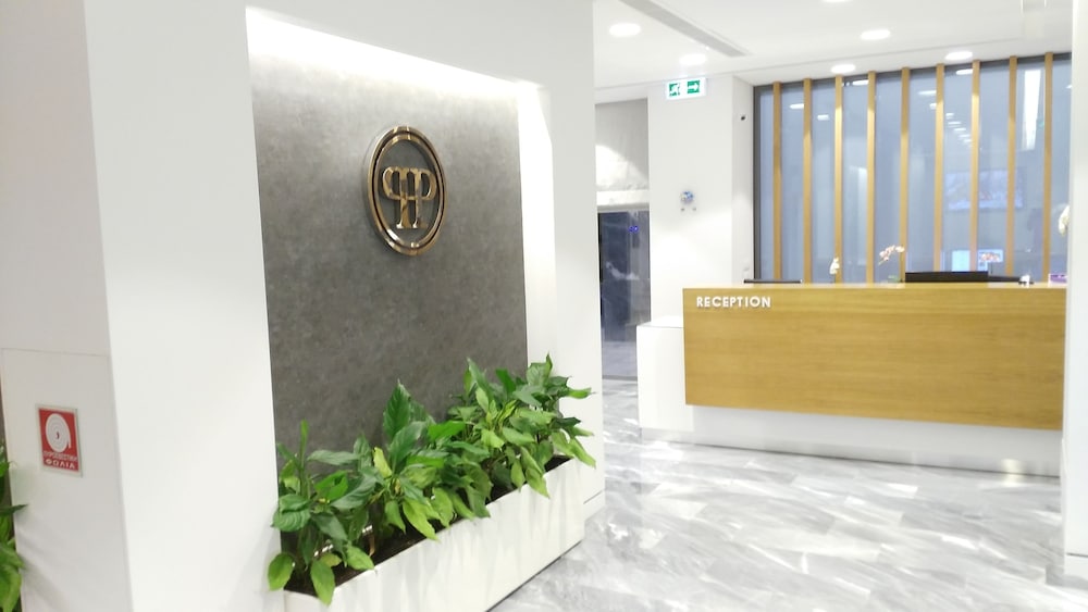 Piraeus Port Hotel 10/34