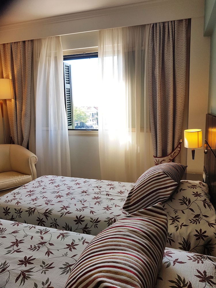 Ionian Plaza Hotel 21/50