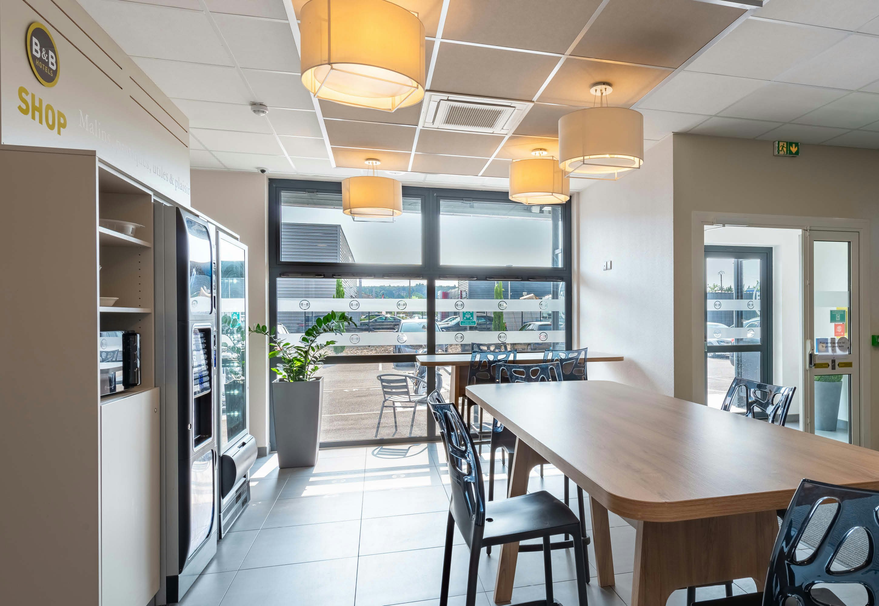 B And B Hotel Montelimar Sud 29/38