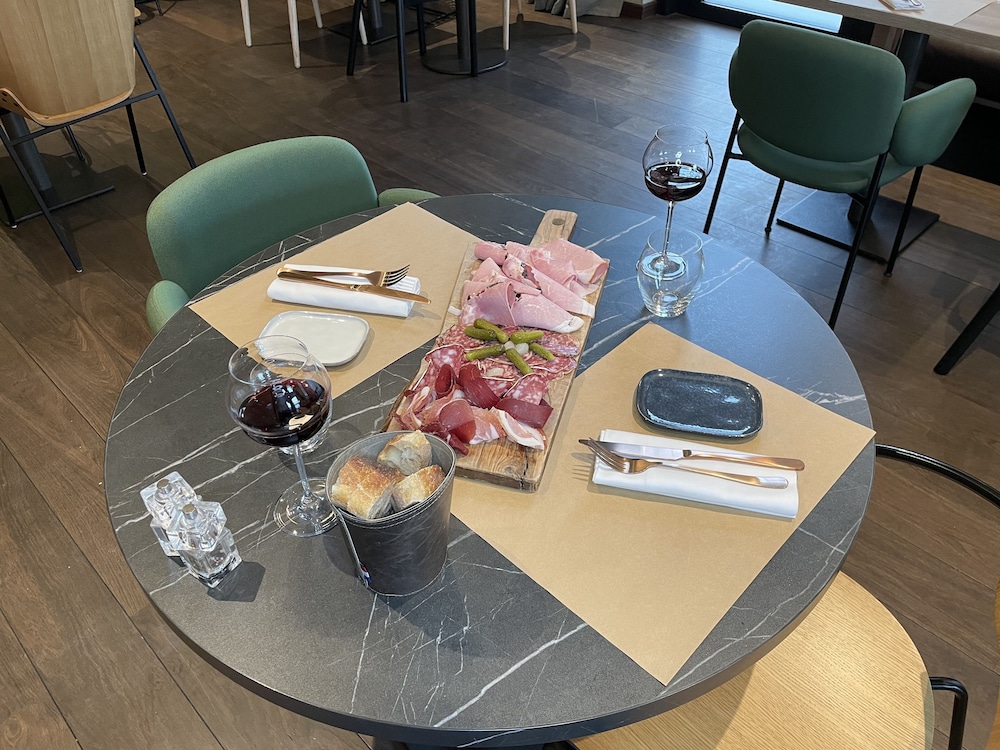 Novotel Annemasse Centre 46/63