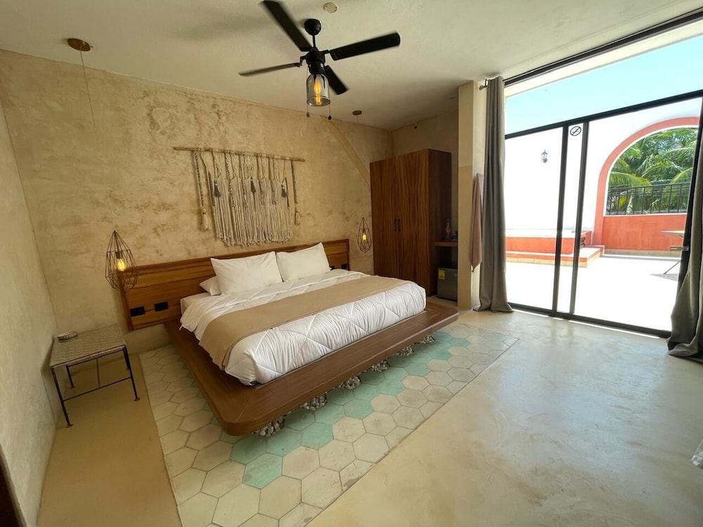 Grand, Master, Suite, King Bed، Hotel Boutique Grandiosa 2/8