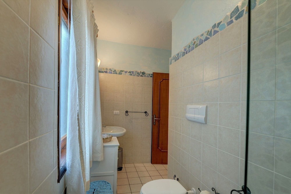 Baia De Bahas Exclusive Resort 48/50