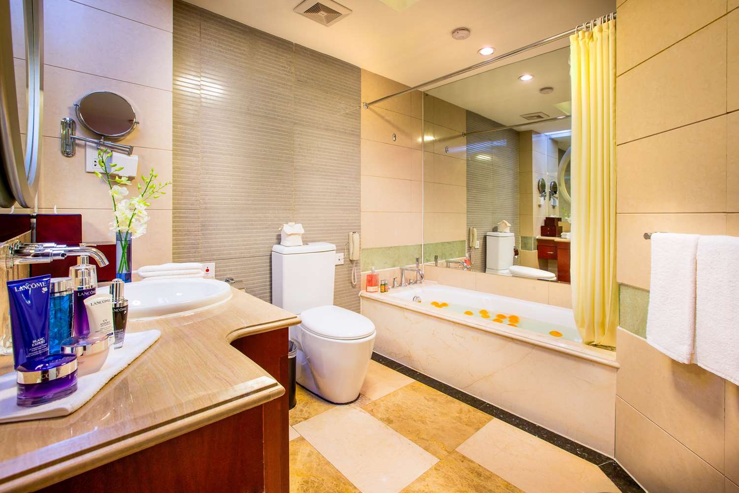 Ocean Hotel Yiwu 25/28