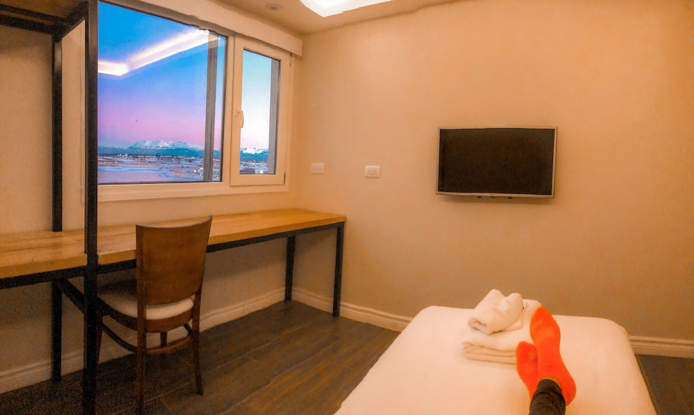 Monaco Hotel 24/51