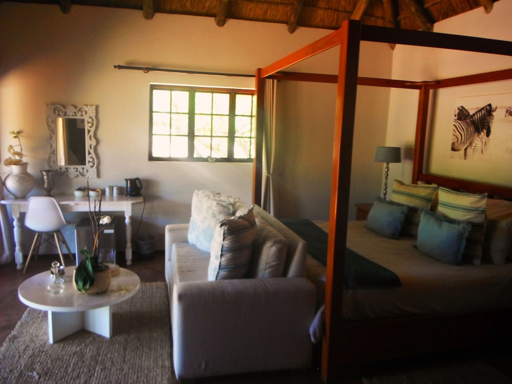 Mangwa Valley Game Lodge 25/50