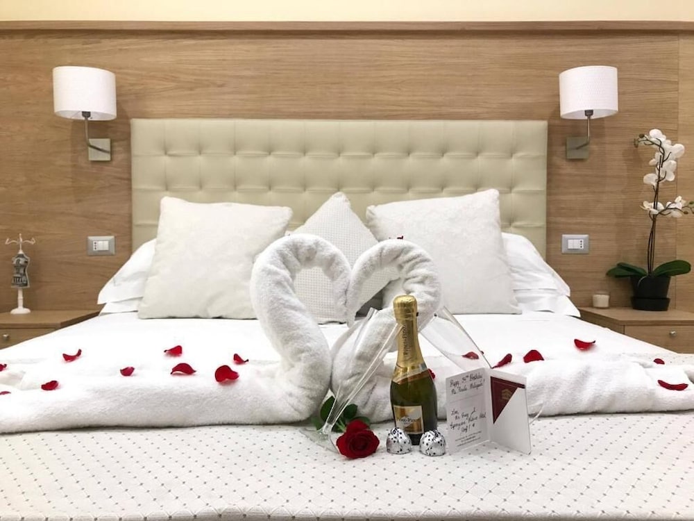 Esposizione Palace Hotel 30/50