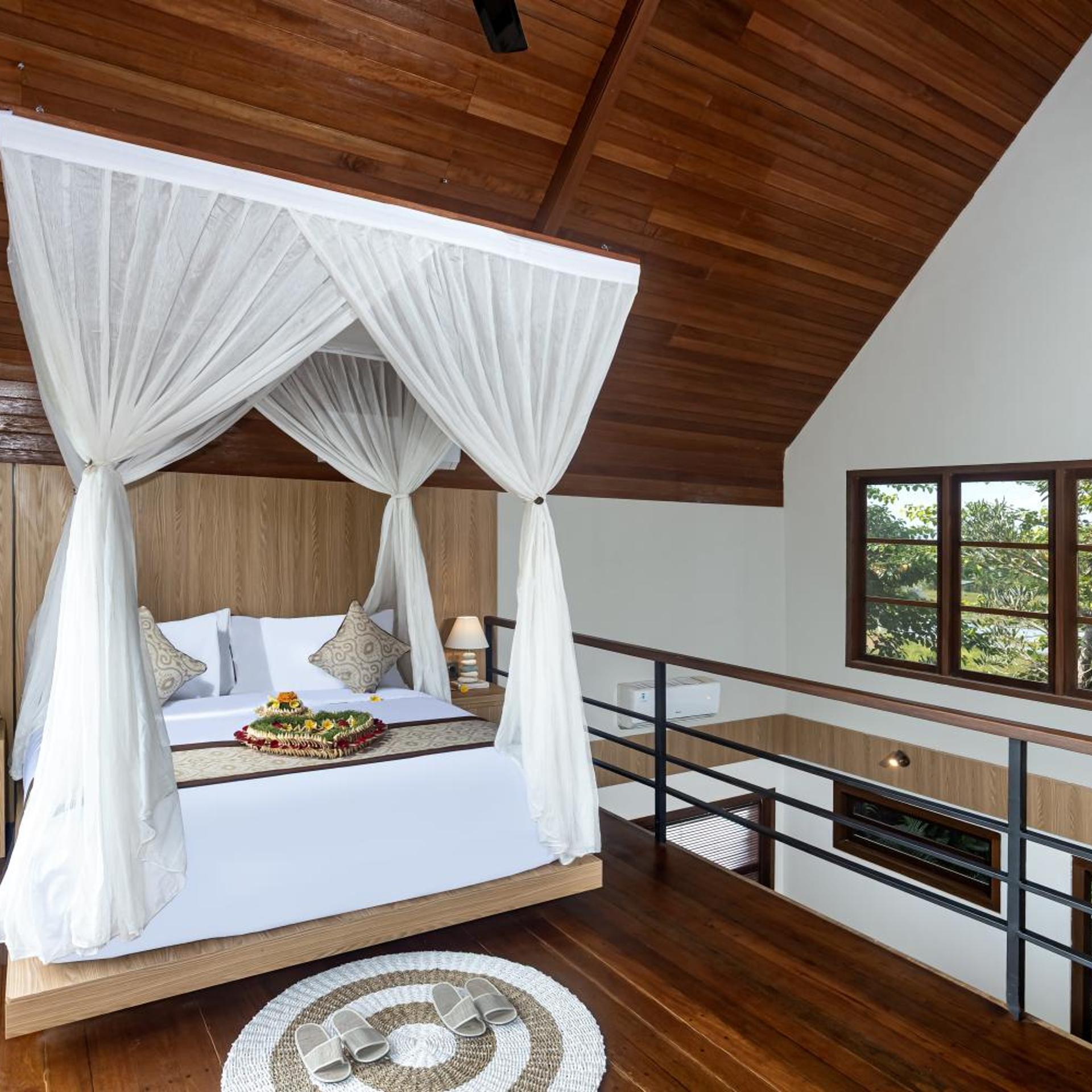 1 Bedroom, Mezzanine, Deluxe, Villa