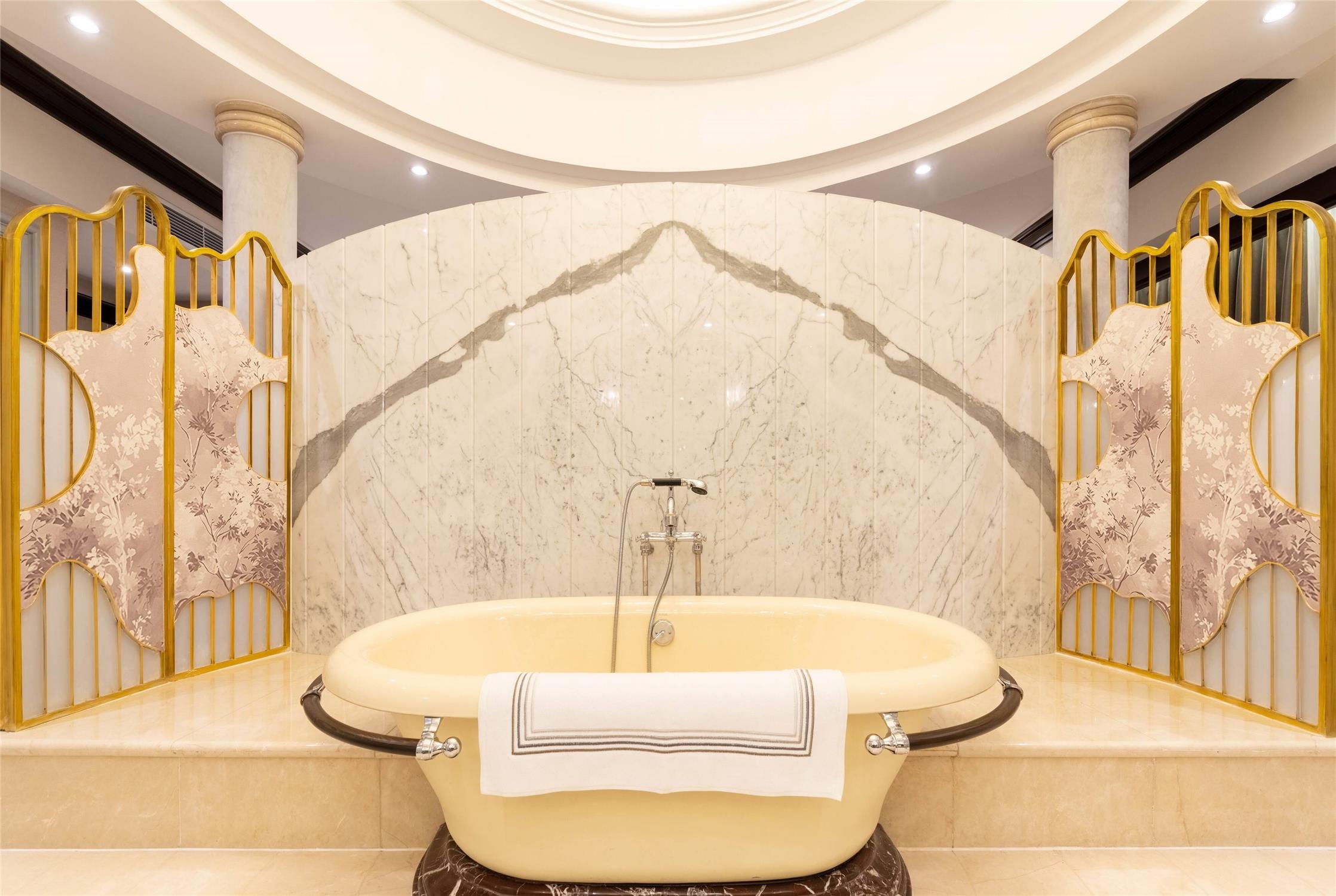 Wyndham Casablanca Jakarta 48/48