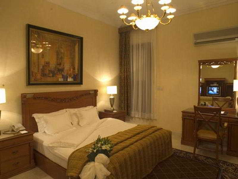 فندق إسهام(Issham Hotel) 4/20