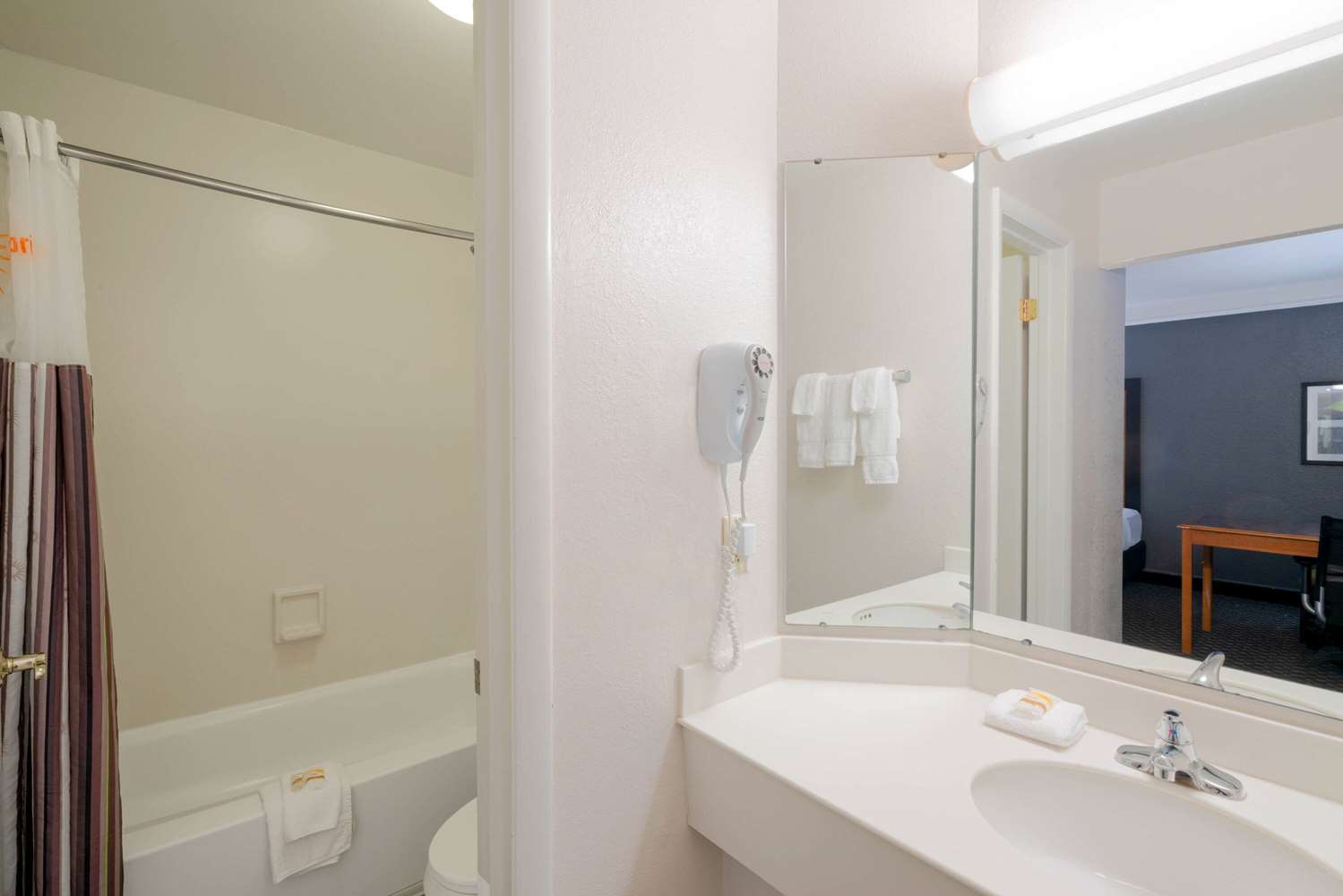 La Quinta Inn Nashville South 45/48