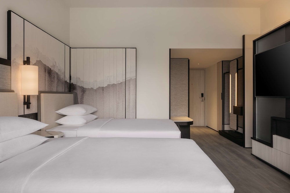 Hilton Singapore Orchard 12/56