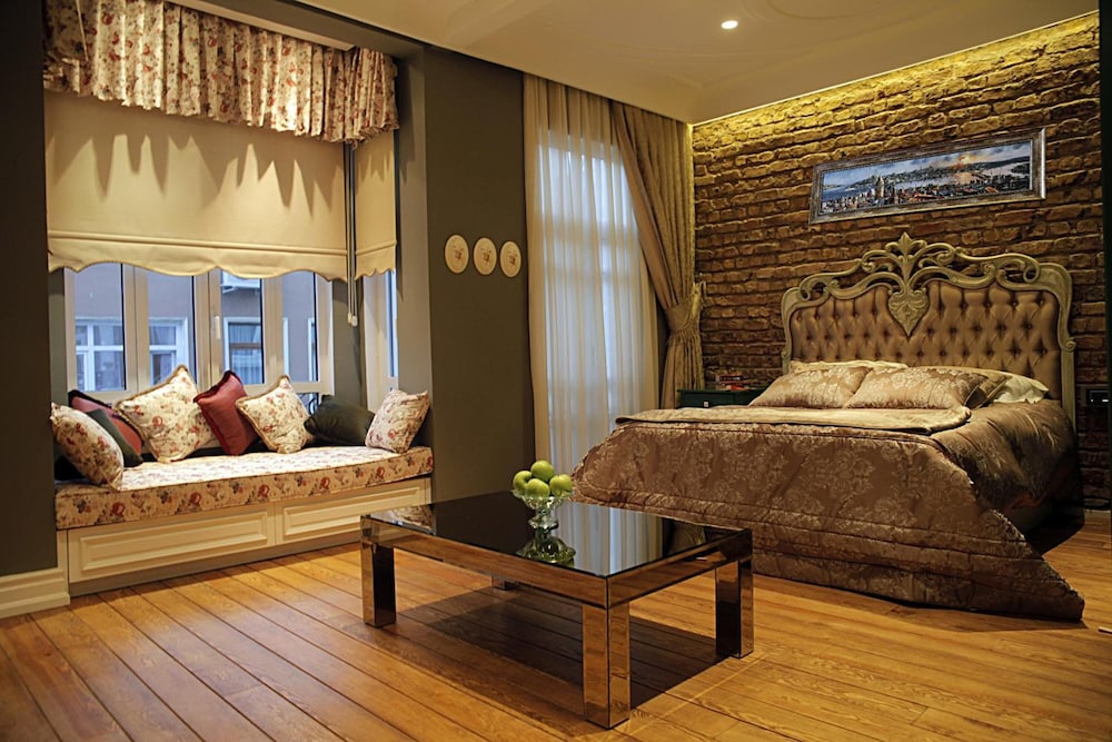 Frida Suites 45/55