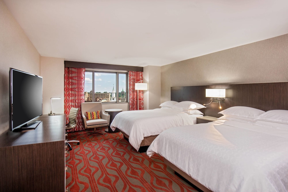 Sheraton Springfield Monarch Place Hotel 5/31