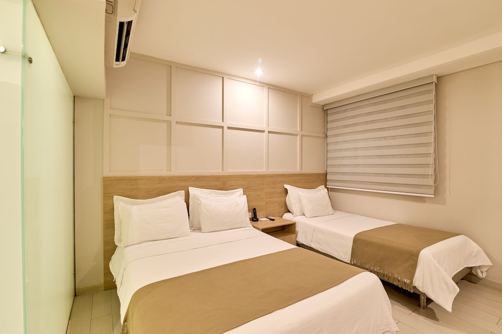 Dix Hotel 19/64