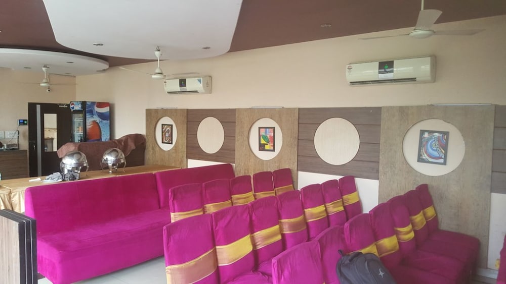 Classic 7 Hotel & Restaurant photo4