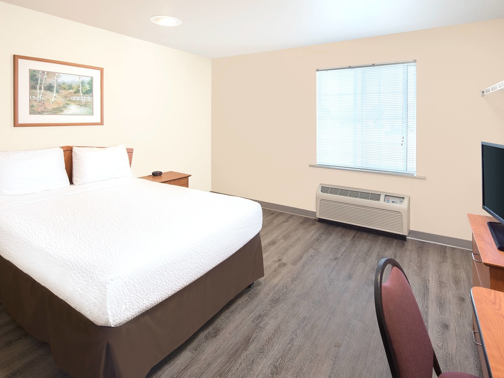 Extended Stay America Select Suites - Gulfport 27/60