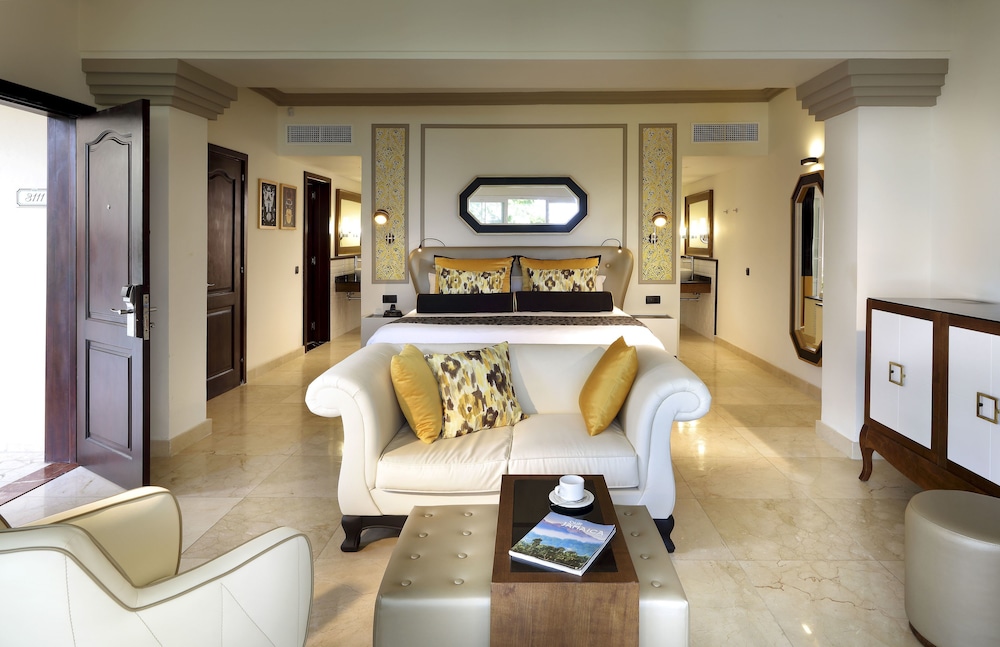 Grand Palladium Lady Hamilton Resort and Spa 26/42