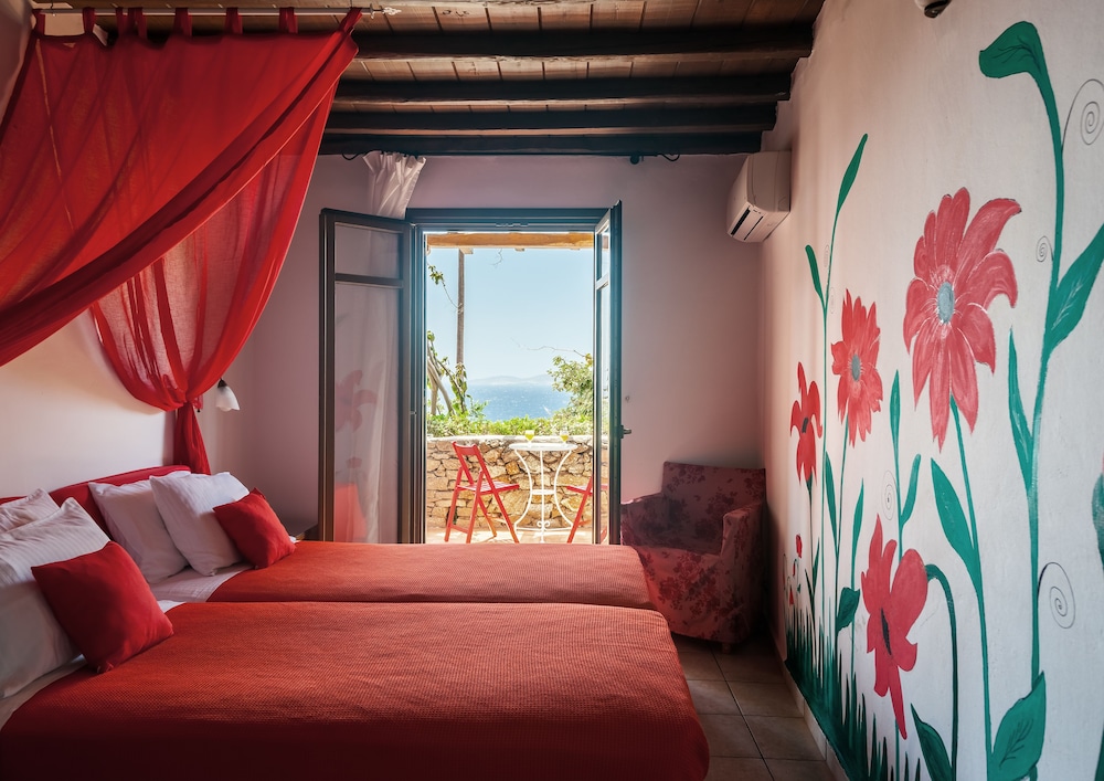 Paradision Hotel 35/71