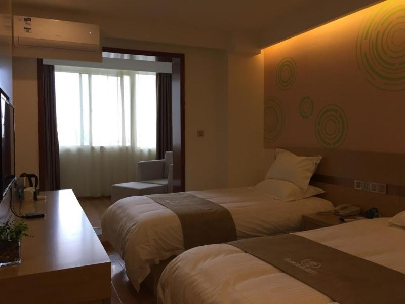 GreenTree Inn XiAn Xincheng District Raily Station Wukou Metro Station Hotel 14/49