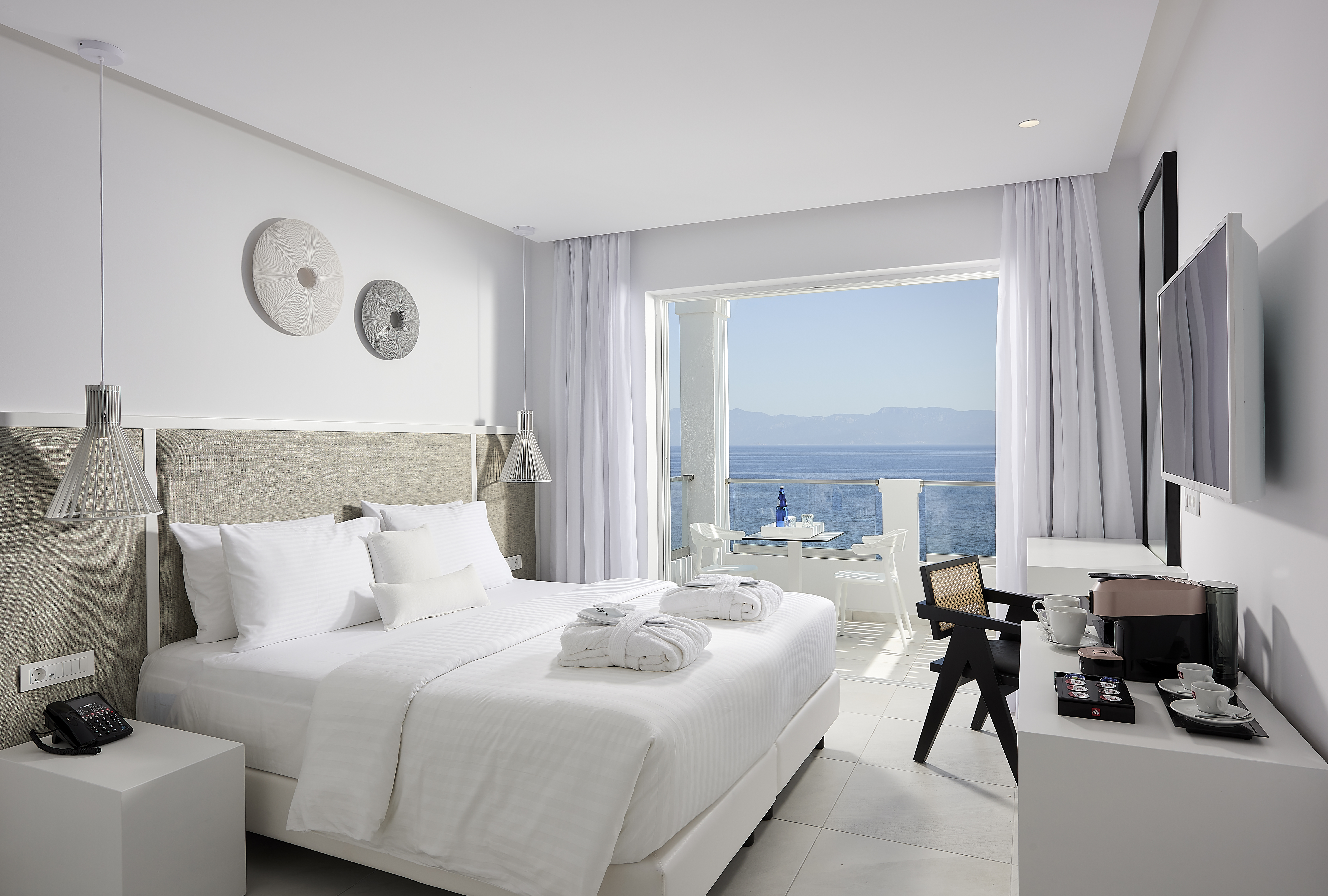 PREMIUM, JUNIOR SUITE, SEA VIEW