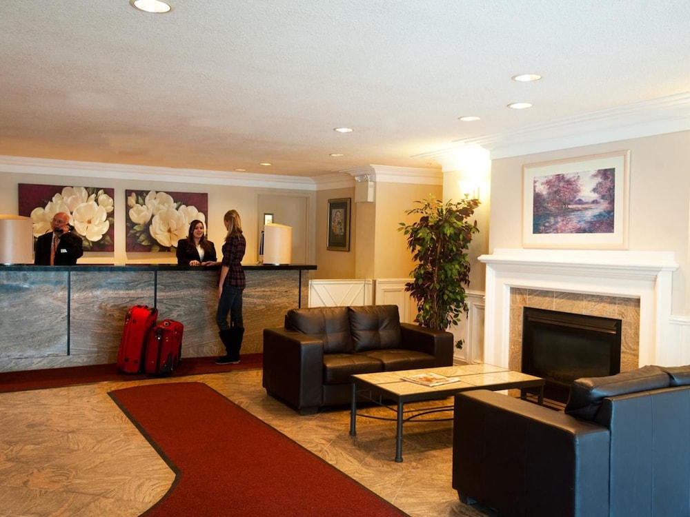 West Edmonton Mall Inn 33/55
