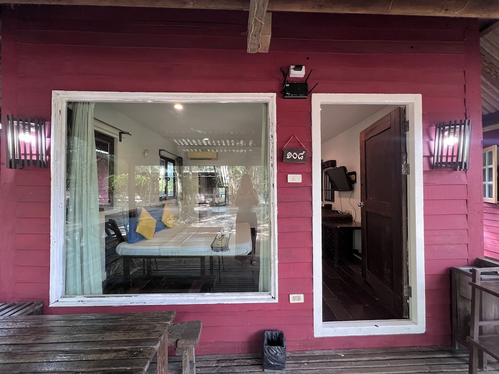 Pang Mai Resort 5/50