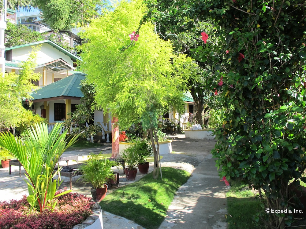 Seashore Beach Resort 52/58