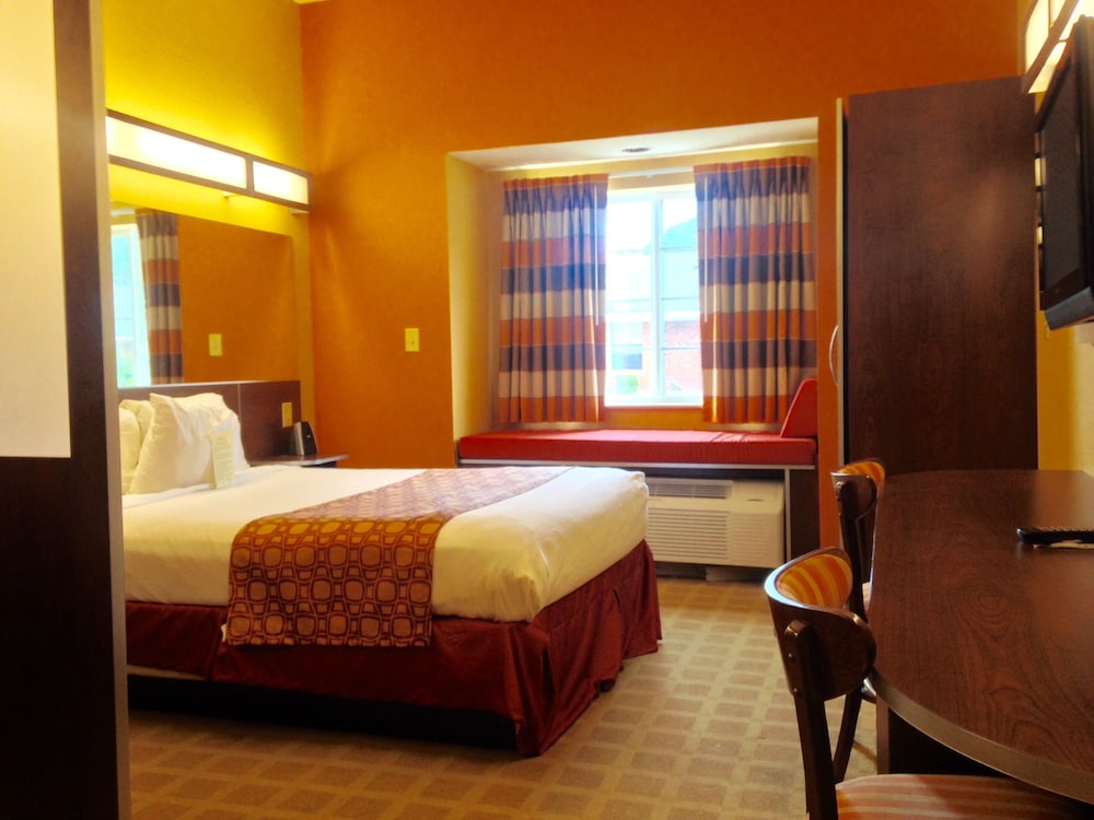 Microtel Inn Suites By Wyndham Greenville University Med 14/44