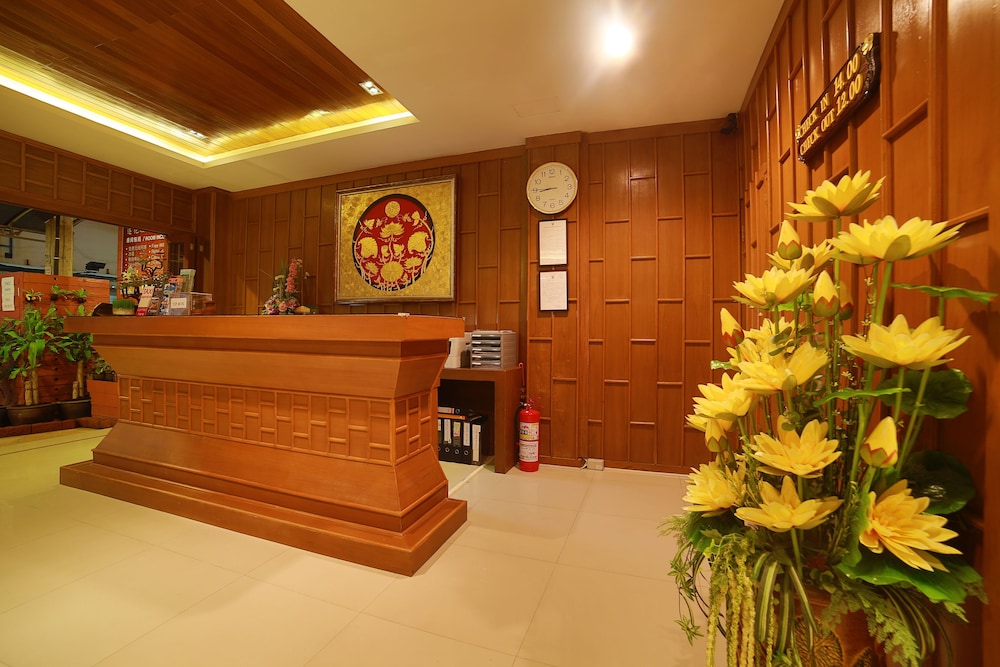 Lotus Hotel Patong 6/59