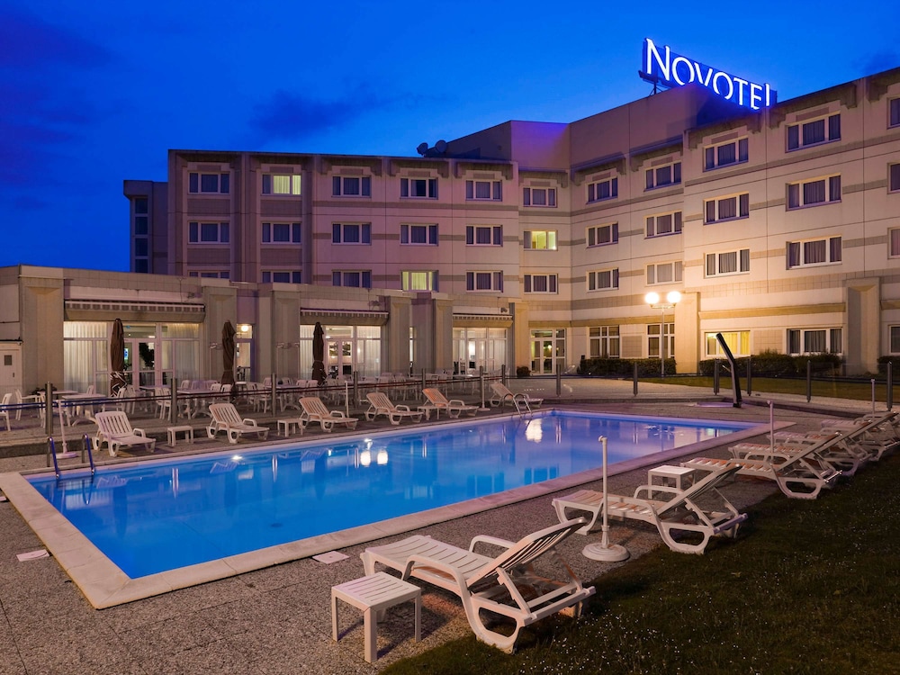 NOVOTEL BOURGES 4/49
