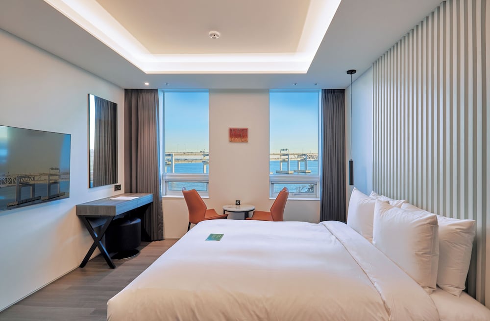 AG405 Hotel 11/50