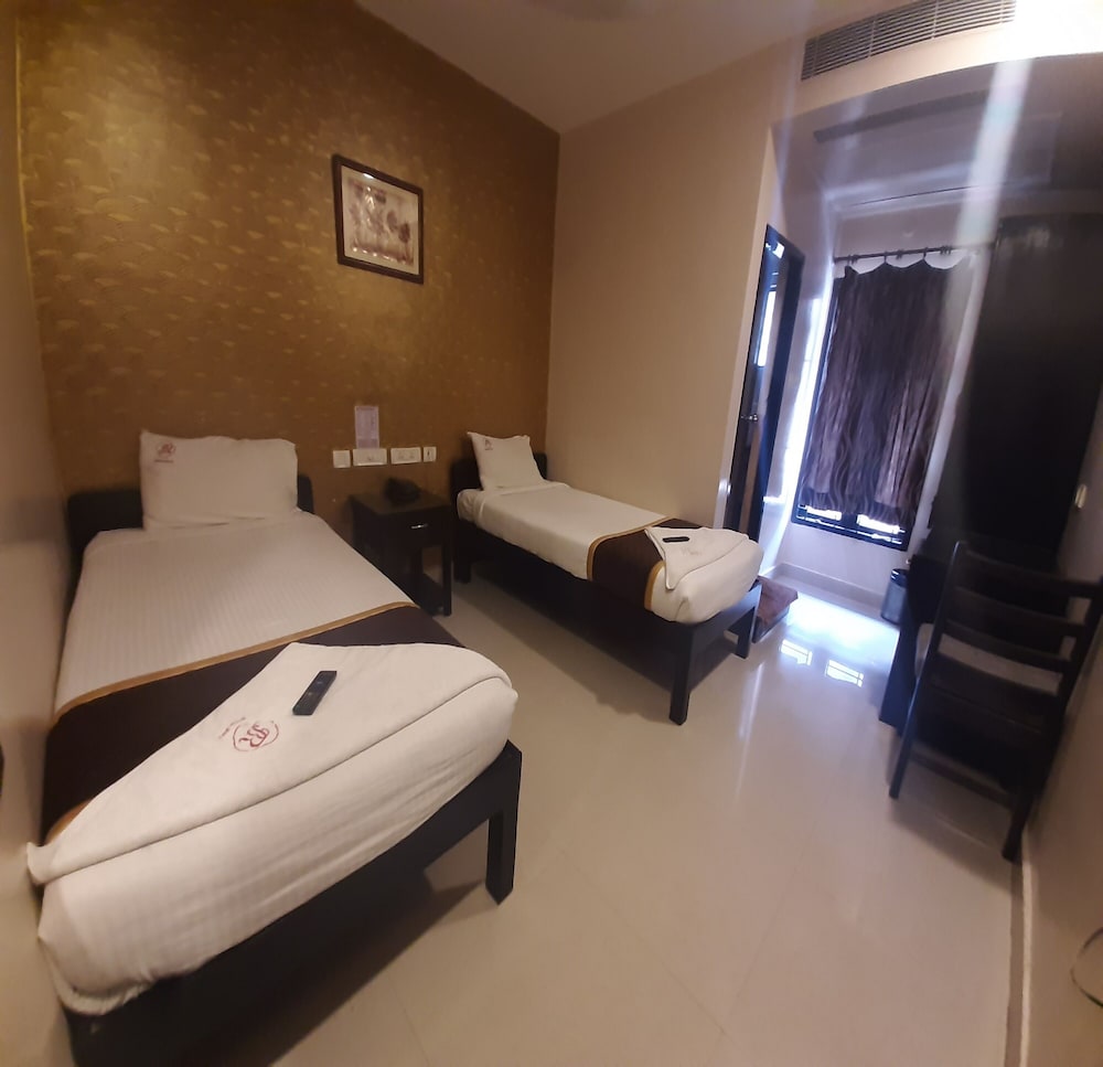 Balaji Residency 30/51