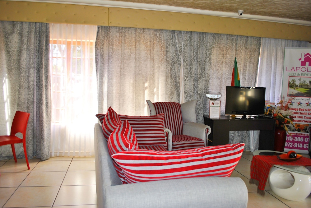 Lapologa Bed And Breakfast 19/34