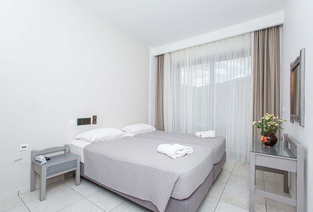 Hermes Hotel Malia 29/46
