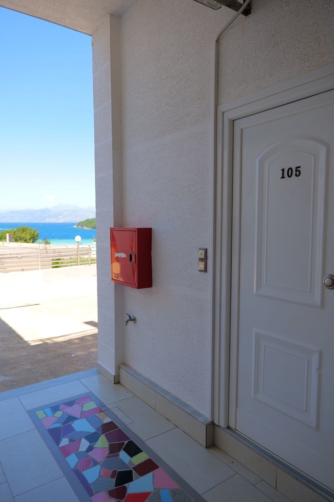 Hotel Mira Mare 8/50