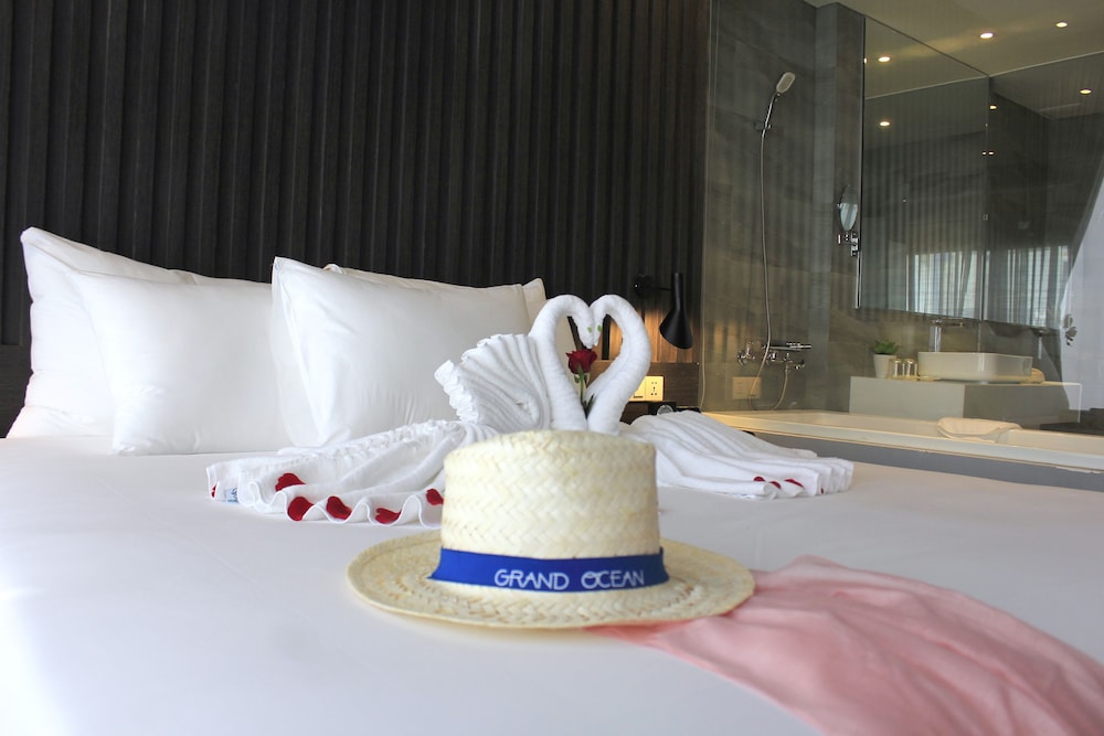Grand Ocean Luxury Boutique 36/74