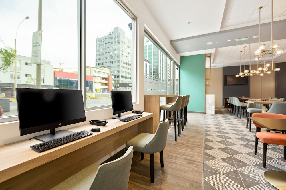 Holiday Inn Express Lima San Isidro 29/34