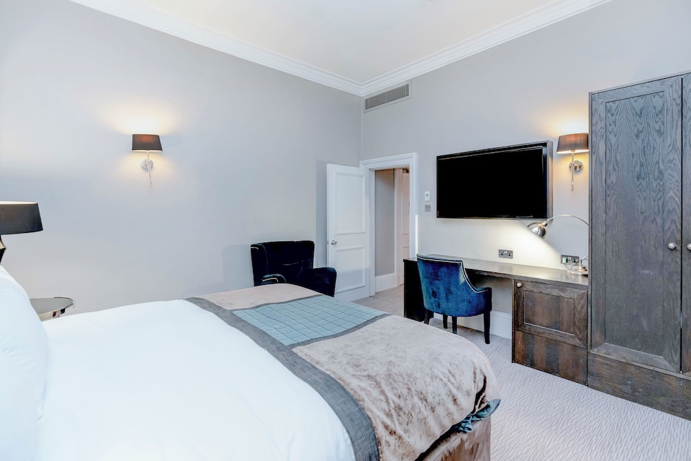 Room at The Landmark Hotel & SPA Leisure Club Dundee By Sunday, DUNDEE