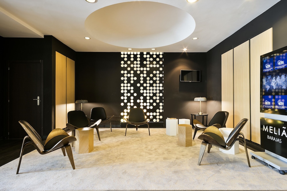 Melia Madrid Barajas 48/75