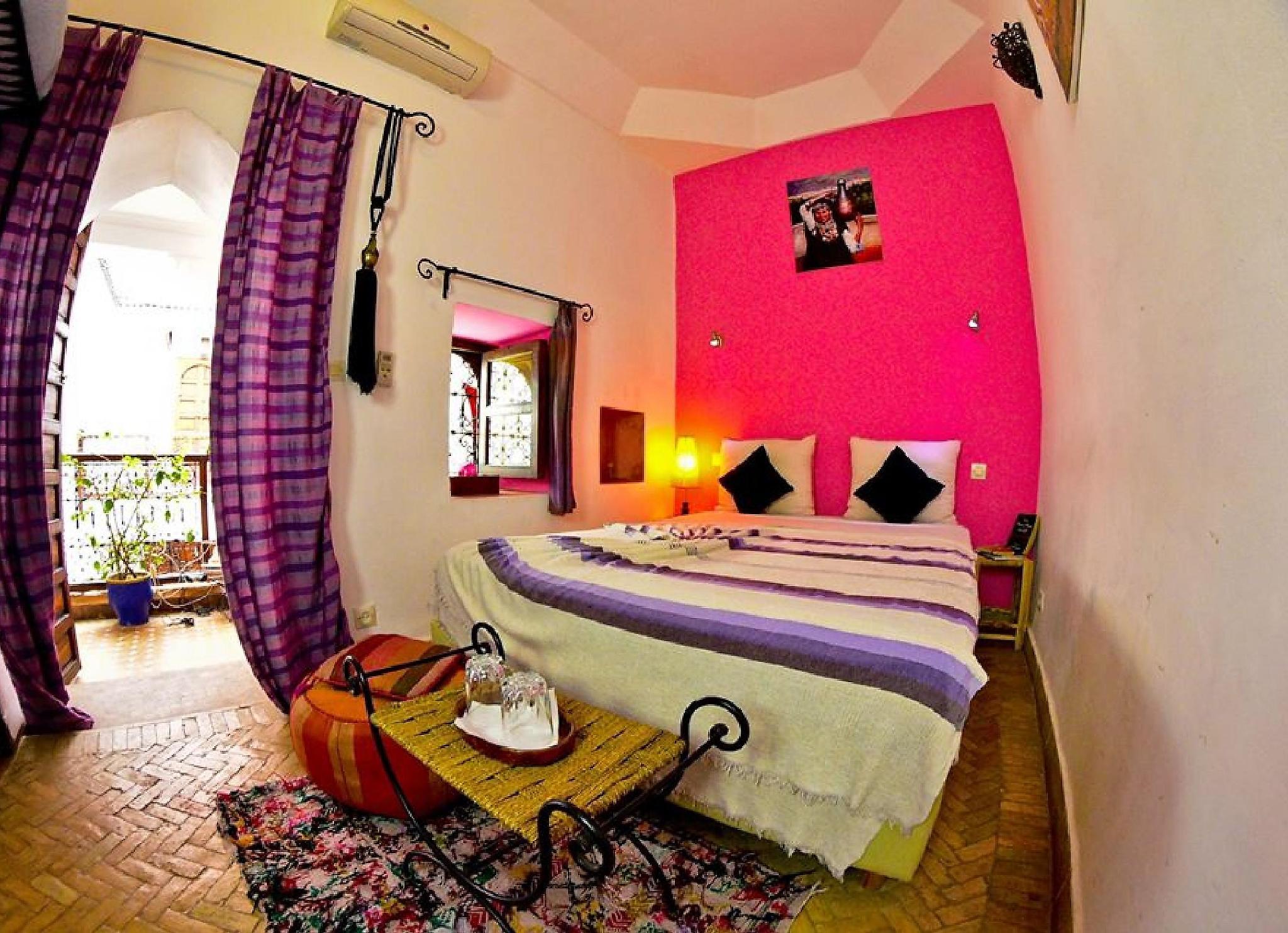 Rose, Double Bed