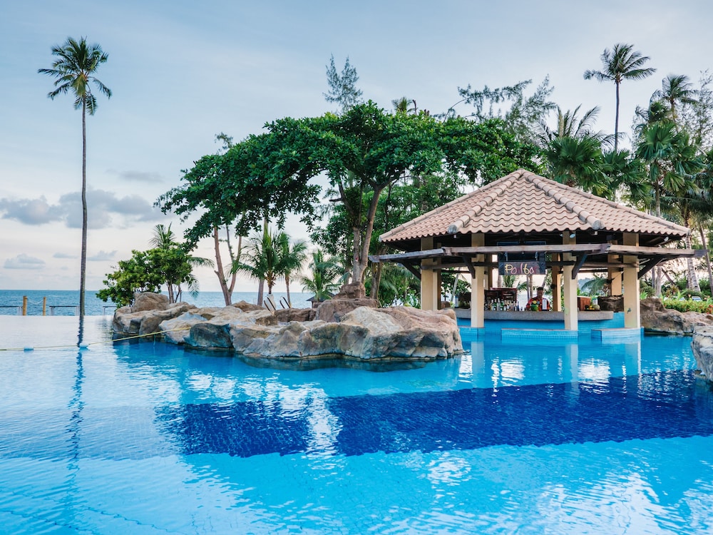 Nirwana Resort Hotel 2/74