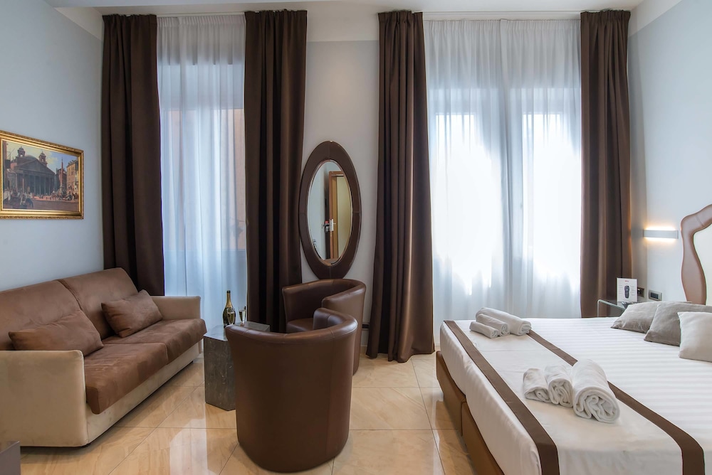 Pantheon Caesar Relais 34/72